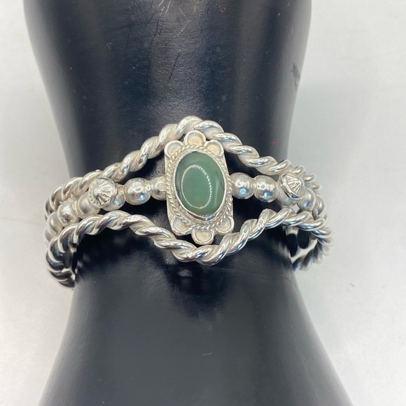 Sold - Picture 9 of 11